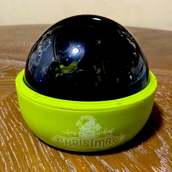 THE GRINCH LED Light Show Projection Shadow Lights Christmas Indoor - Picture 2 of 4